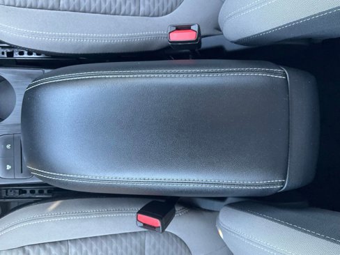 Certified 2022 Ford Escape SE w/ SE Sport Appearance Package image 39