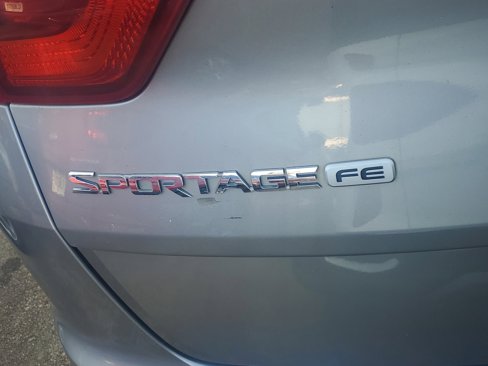 Used 2019 Kia Sportage LX image 4