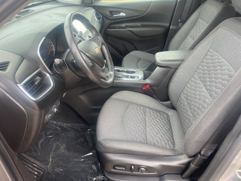Used 2018 Chevrolet Equinox LT image 16