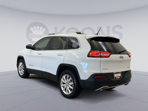 Used 2014 Jeep Cherokee Limited w/ Luxury Group image 4