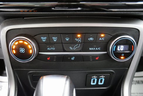 Used 2021 Ford EcoSport Titanium w/ Interior Protection Package image 28