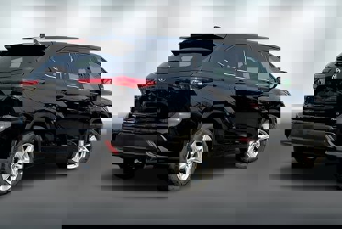 Used 2020 Toyota Highlander L image 13