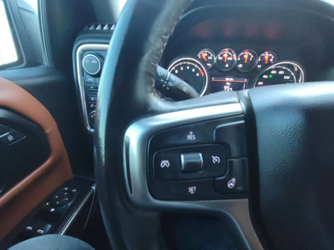 Used 2020 Chevrolet Silverado 1500 RST image 24