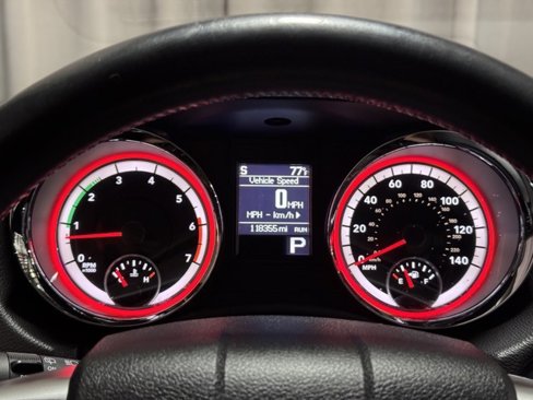 Used 2013 Dodge Durango R/T image 16