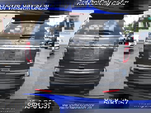 Used 2015 Ford Explorer XLT w/ Equipment Group 202B image 6