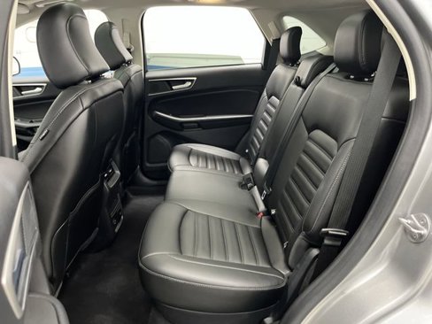 Used 2021 Ford Edge SEL w/ Convenience Package image 30