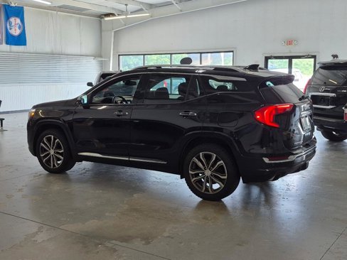 Used 2018 GMC Terrain Denali w/ Advanced Safety Package image 6