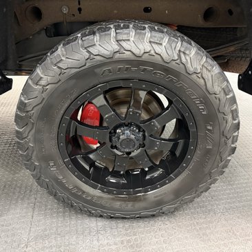 Used 2014 Chevrolet Silverado 1500 LTZ Z71 w/ LTZ Plus Package image 10