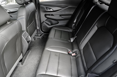 New 2025 Buick Envista Sport Touring w/ Convenience I Package image 17