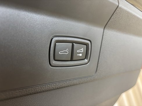 New 2025 Porsche Panamera 4 image 37