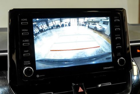 Used 2021 Toyota Corolla SE image 31