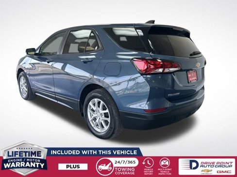 Used 2024 Chevrolet Equinox LS w/ LS Convenience Package image 6