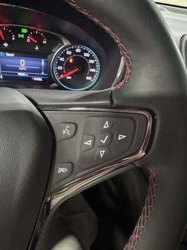 Used 2023 Chevrolet Equinox RS image 21