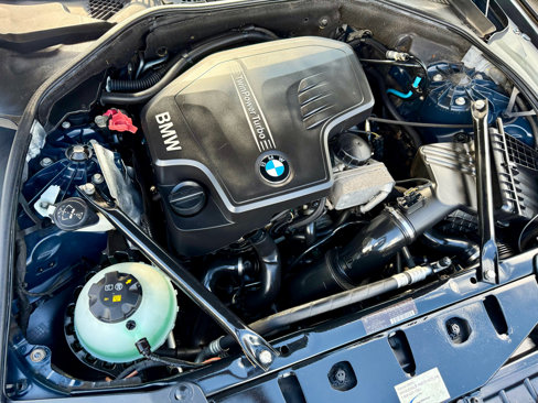 Used 2012 BMW 528i xDrive Sedan image 6