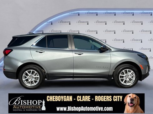 Used 2023 Chevrolet Equinox LT image 19
