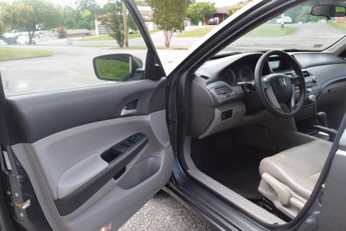 Used 2010 Honda Accord LX image 11