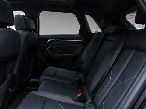 New 2025 Audi Q3 2.0T Premium image 21