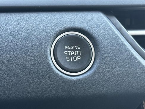 New 2025 Kia Seltos EX w/ EX Sunroof Package image 17