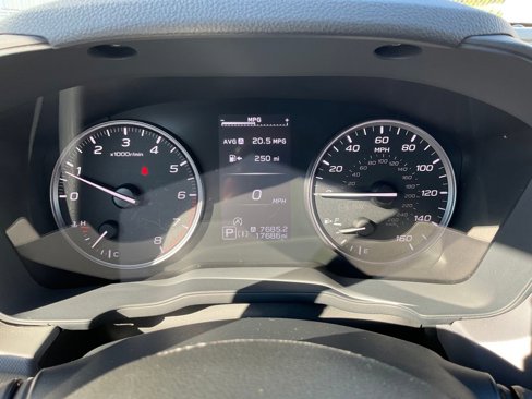 Used 2024 Subaru Crosstrek 2.5i Limited image 8