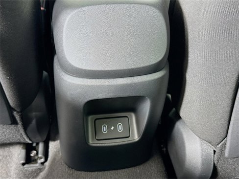 New 2025 Hyundai Elantra SE image 18