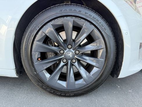 Used 2017 Tesla Model S 75 image 26