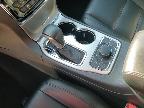 Used 2019 Jeep Grand Cherokee Limited image 20