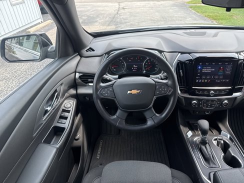 Used 2022 Chevrolet Traverse LT image 28