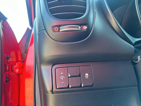 Used 2019 Kia Soul image 28