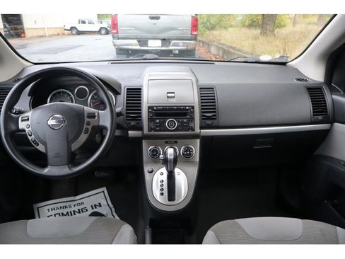 Used 2012 Nissan Sentra 2.0 SR image 8
