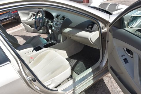 Used 2009 Toyota Camry LE image 16