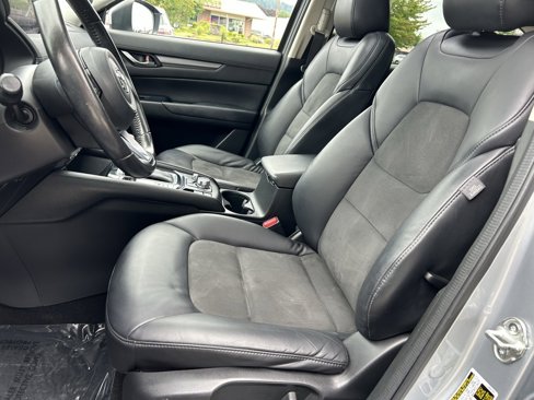 Used 2017 MAZDA CX-5 Touring w/ Preferred Equipment Package image 23