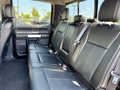 Used 2020 Ford F250 Lariat w/ Chrome Package image 24