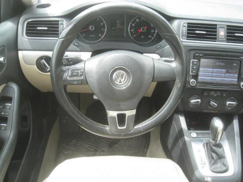 Used 2014 Volkswagen Jetta SE image 14