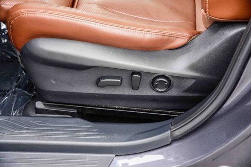 Used 2022 Subaru Outback Touring XT w/ Popular Package #2 image 25