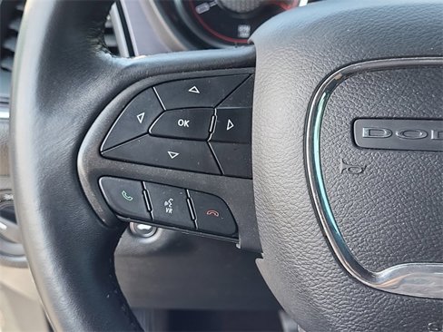 Used 2018 Dodge Challenger SXT image 11