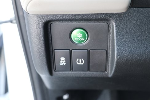 Used 2018 Honda HR-V EX image 25