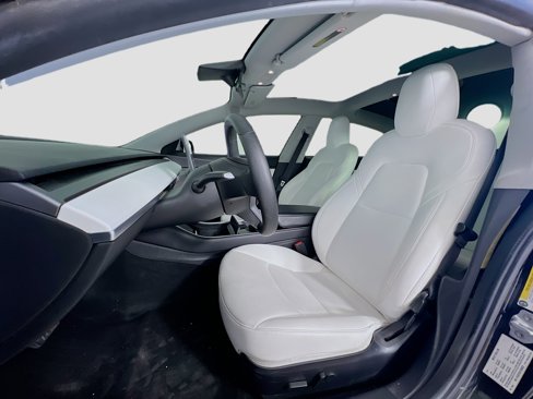 Used 2020 Tesla Model 3 Standard Range image 21