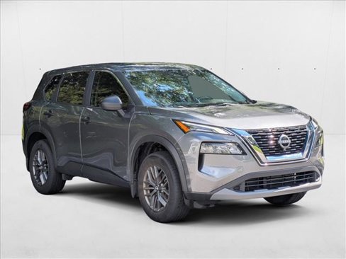 Used 2023 Nissan Rogue S image 8