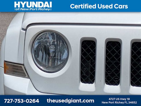 Used 2016 Jeep Patriot Sport image 9