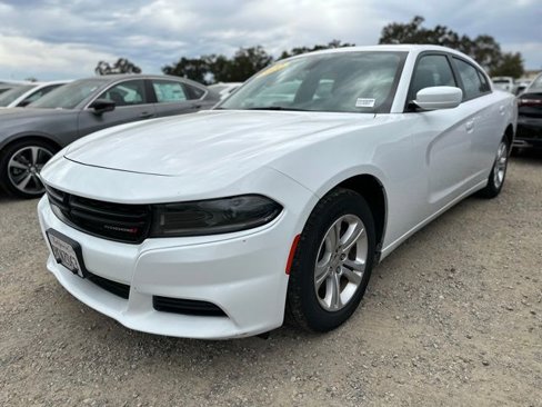 Used 2022 Dodge Charger SXT w/ Leather Interior Group image 3