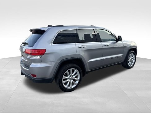 Used 2017 Jeep Grand Cherokee Limited w/ Luxury Group II image 6