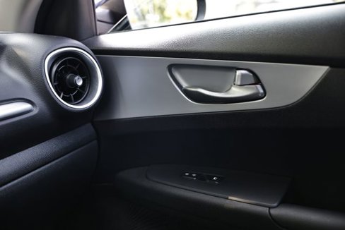 Used 2022 Kia Forte LXS image 40