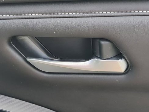 Used 2024 Nissan Sentra SV image 36