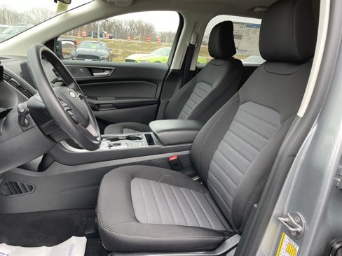 New 2024 Ford Edge SE w/ Black Appearance Package image 11
