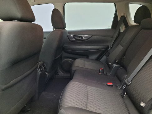Used 2019 Nissan Rogue S image 18