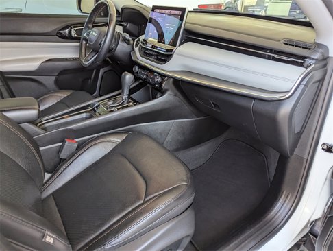 Used 2022 Jeep Compass Limited w/ Elite Group image 36
