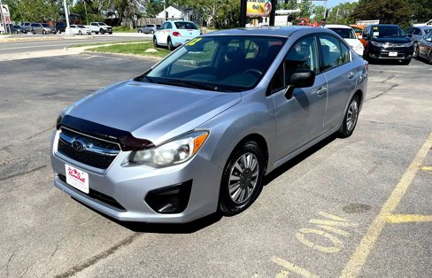 Used 2012 Subaru Impreza 2.0i image 2
