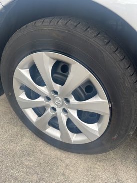 Used 2020 Toyota Corolla LE image 10