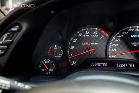 Used 2002 Chevrolet Corvette Z06 w/ Memory Pkg image 97