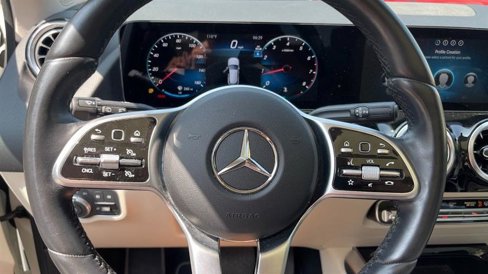 Used 2023 Mercedes-Benz GLA 250 4MATIC image 15